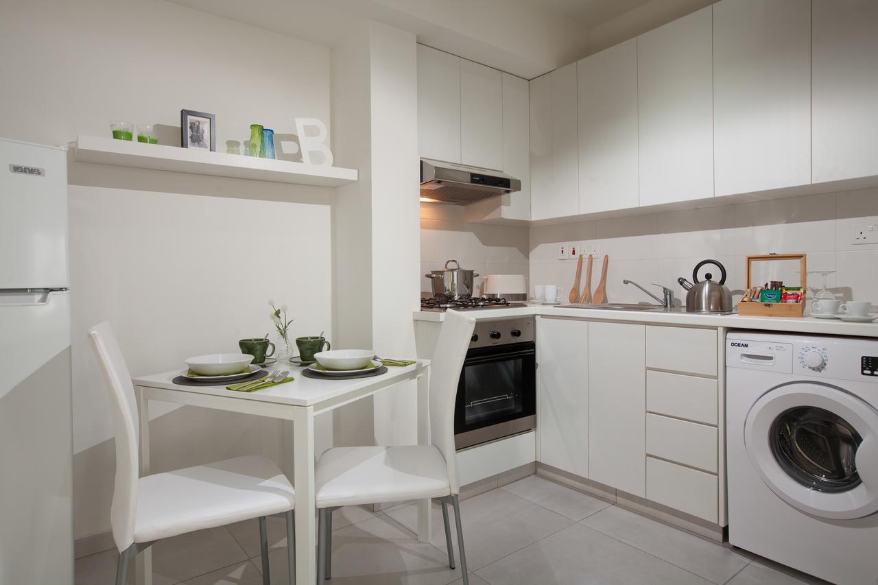 Myrtiana Apartments Никосия Экстерьер фото